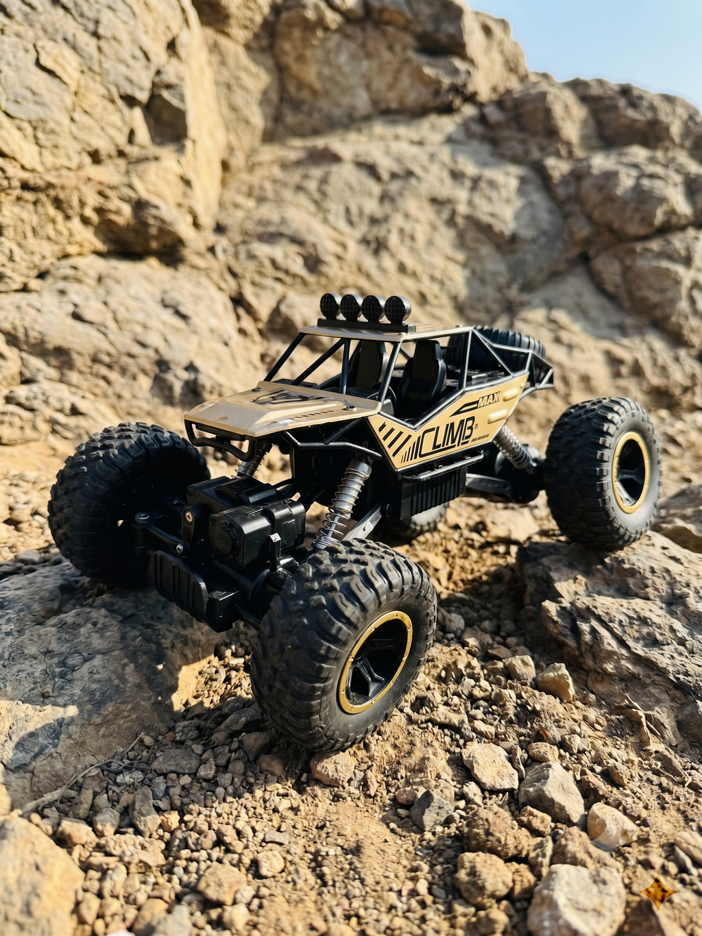 1:12 Scale Die-Cast Metal RC Rock Crawler Off-Road Remote Control Monster Truck