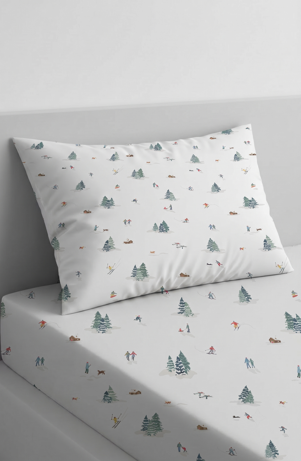 The cozy winter-themed kids Percale Bed Sheet