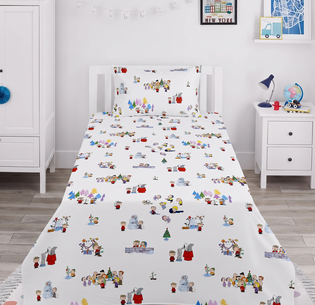 Peanuts Snoopy Holiday Kids Percale Bed Sheet