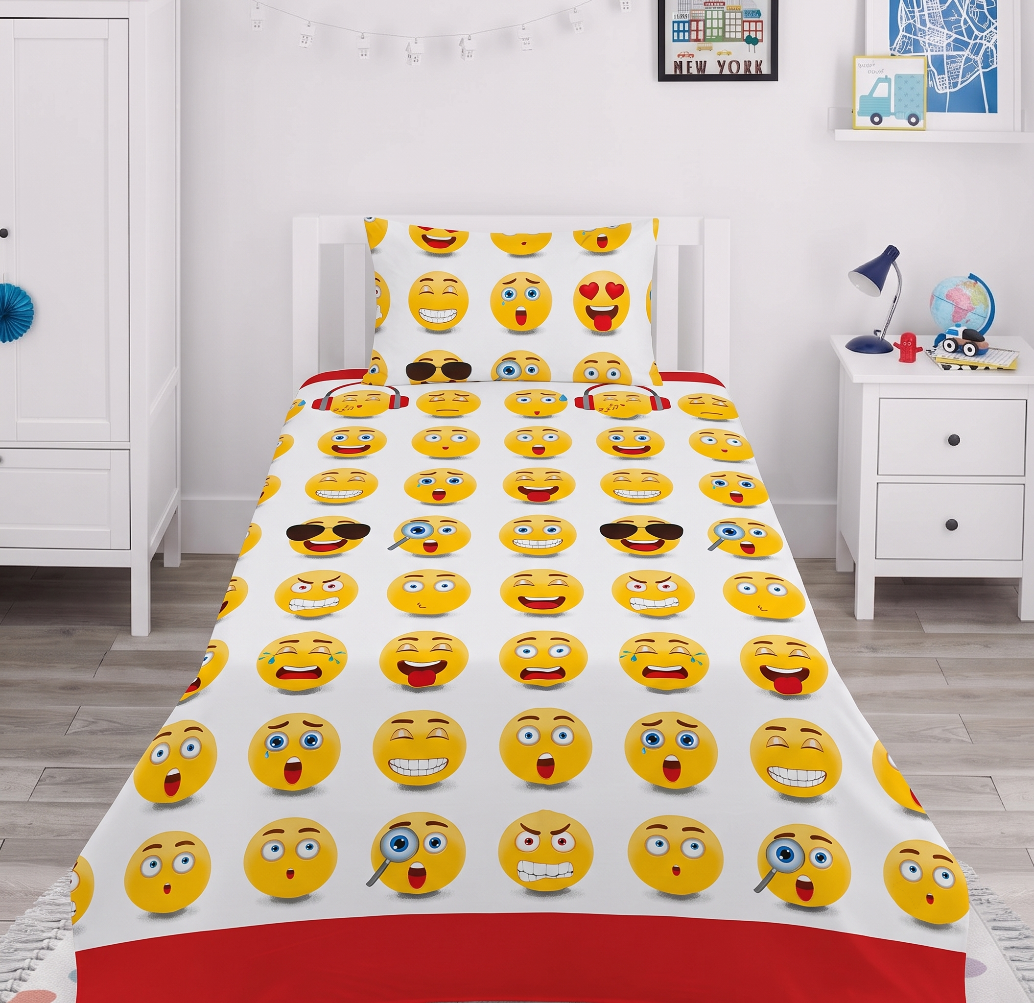 Various Expressions Emoji Themed kids Cotton Bed Sheet